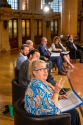 Genova, palazzo della borsa - confronto tra i candidati sindaco 