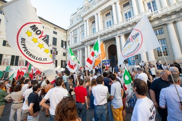 Genova, piazza Matteotti - chiusura campagna elettorale per Arie