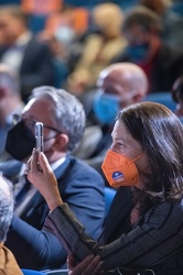 Genova, auditorium acquario - presentazione logo Giovanni Toti