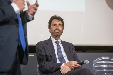 Genova, auditorium acquario - presentazione logo Giovanni Toti