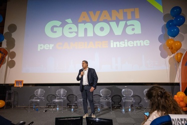 Genova, auditorium acquario - presentazione logo Giovanni Toti