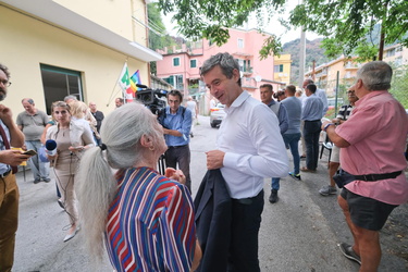 Genova Pegli - ministro Andrea Orlando campagna elettorale elezi