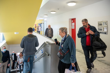 Genova, scuola Garaventa in piazza delle Erbe - al voto per le e