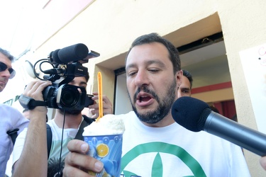 Genova - un'altra discesa a Genova di Matteo Salvini,