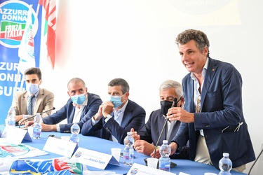 Genova, via Savona - presentazione candidati Forza Italia alle e