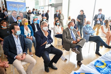 Genova, via Savona - presentazione candidati Forza Italia alle e