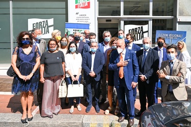 Genova, via Savona - presentazione candidati Forza Italia alle e