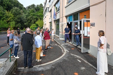 Genova, primo giorno al voto elezioni regionali e referendum