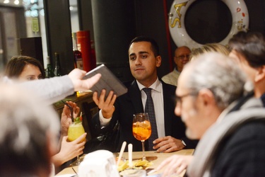 Genova, bar la Goletta - aperitivo 5 stelle con Luigi Di Maio