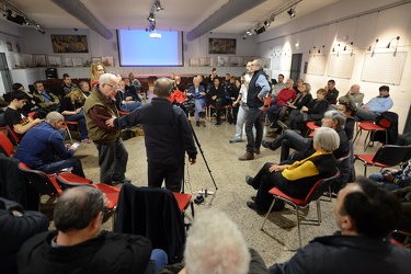 Genova, sala CAP Porto - assemblea movimento 5 stelle