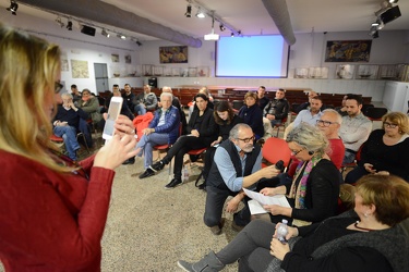 Genova, sala CAP Porto - assemblea movimento 5 stelle