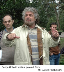Genova 2006 - Beppe Grillo al parco di Nervi