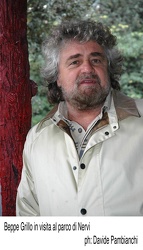 Genova 2006 - Beppe Grillo al parco di Nervi