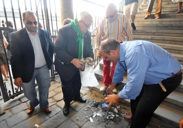 Genova - protesta Lega Nord con comizio Borghezio