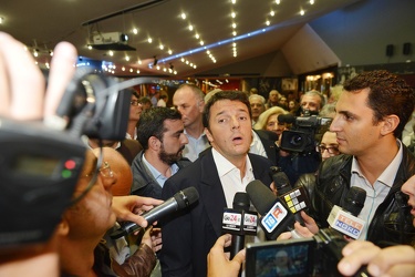 Genova - Matteo Renzi arriva al teatro della Corte