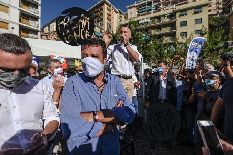 Salvini_contestazione_via_Napoli_01092020-4690.jpg