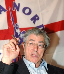 Umberto Bossi in visita a Genova