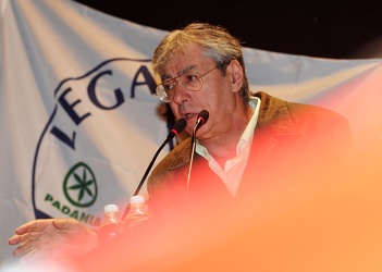 Genova - Umberto Bossi, leader della Lega Nord