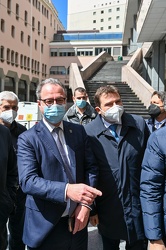 Genova, Moody - Onorevole Giorgio Mul√®, forza italia, in visita