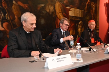 Genova, sala Quadrivium - incontro con David Sassoli e cardinale