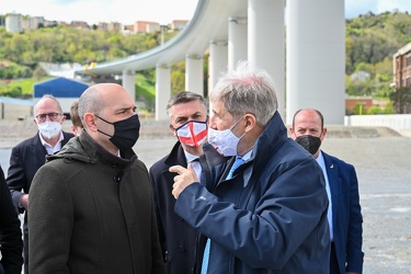 Genova, via 30 Giugno - area sotto il ponte destinata a diventar