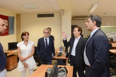 Genova - Giovanni Toti in visita alla sala di controllo della pr