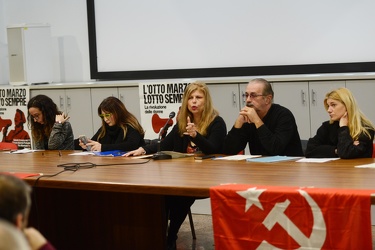 Genova, sala CAP via Albertazzi - incontro partito comunista in 