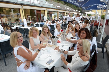 Genova, piscine Albaro - serata cena in bianco