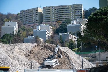 Genova, Begato - area su cui sorgeva la diga rossa e bianca orma