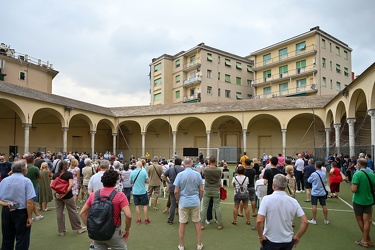 Genova, Certosa, Chiostro - assemblea pubblica su lavori terzo v