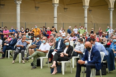 Genova, Certosa, Chiostro - assemblea pubblica su lavori terzo v