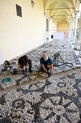 Genova, San Bartolomeo della Certosa - restauro mosaico del 500 