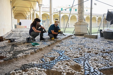 Genova, San Bartolomeo della Certosa - restauro mosaico del 500 