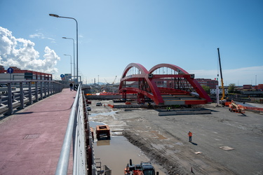 Genova, Cornigliano - procedono lavori cantiere strada papa pont