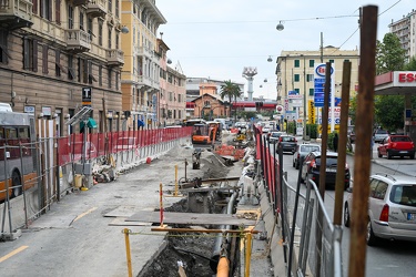 Genova, via Cornigliano - cantiere nel tratto a ponente della st