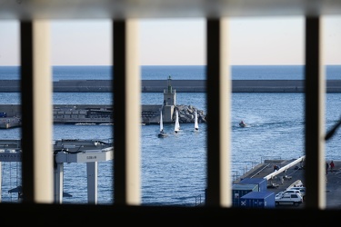 Genova - quartiere fieristico fiera - breve viaggio tra gli spaz