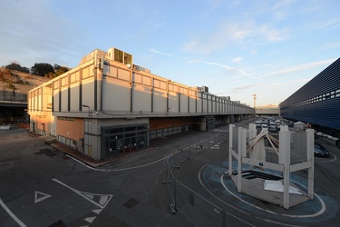 Genova - quartiere fieristico fiera - breve viaggio tra gli spaz