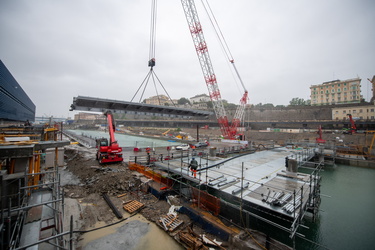 Genova, cantiere waterfront - varo del ponte nord