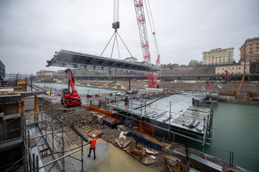 Genova, cantiere waterfront - varo del ponte nord