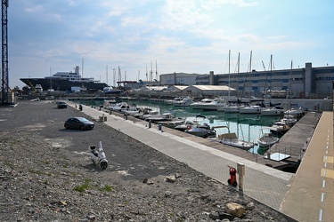 Genova, fiera - avanzamento lavori demolizione quartiere fierist