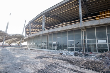 Genova, fiera - avanzamento lavori demolizione per waterfront di