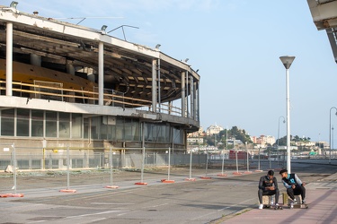 Genova, fiera - avanzamento lavori demolizione per waterfront di