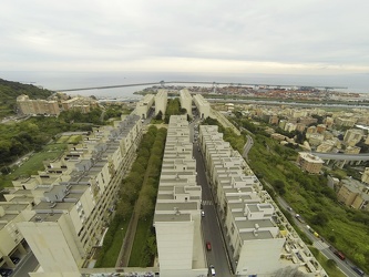 Genova - periferia Pegli, complesso residenziale edilizia popola