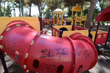 Genova, Nervi, Parco - area giochi per bambini,