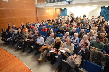 Genova, Nervi - teatro Emiliani auditorium - incontro pubblico s