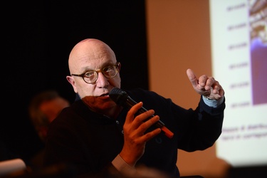 Genova, Nervi - teatro Emiliani auditorium - incontro pubblico s