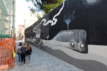 Genova, Sanpierdarena - graffito di Mr Fiodor in via D'Aste