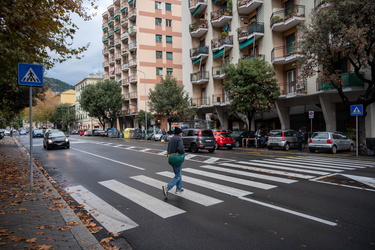 Genova, Sestri Ponente - attraversamenti pedonali pericolosi