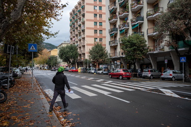 Genova, Sestri Ponente - attraversamenti pedonali pericolosi