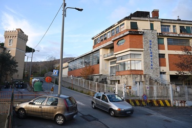 Genova, molassana, via San Felice - ex Bullonital edificio abban